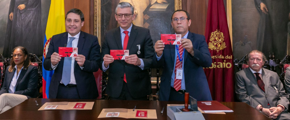 Imagen de apoyo de MinTIC conmemora los 370 aos de la Universidad del Rosario autorizando la emision de una estampilla