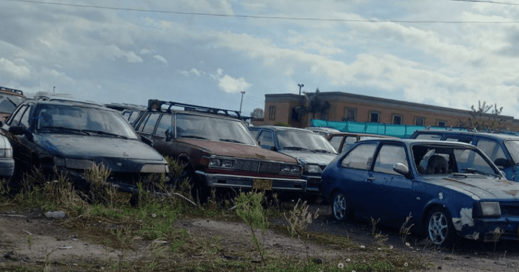 Imagen de apoyo de  Mas de 1000 vehiculos abandonados seran subastados para chatarrizar en Bogota