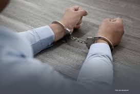 Imagen de apoyo de  Fue abierta una indagacion por presuntas irregularidades en captura y traslado de ciudadano acusado de abuso de dos menores en Medellin