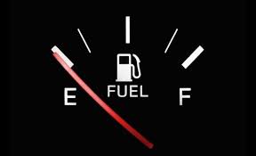 Imagen de apoyo de  Superindustria impone multas a estaciones de servicio por no entregar cantidad exacta de combustible a consumidores