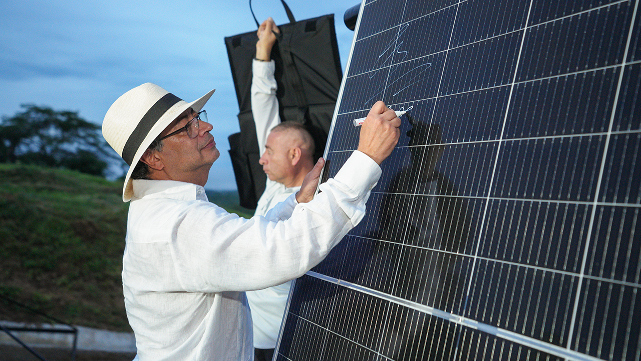 Imagen de apoyo de  ISAGEN anuncia inversion de 24 mil millones para apoyar 14 proyectos de comunidades energeticas