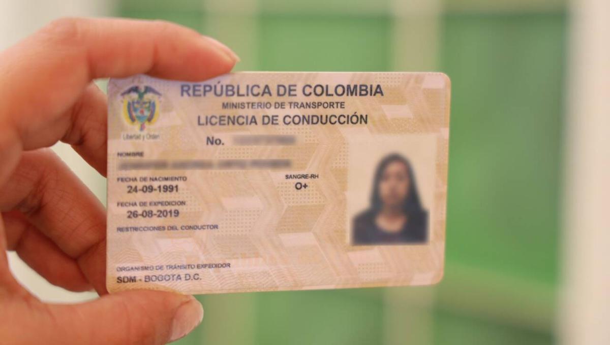 Imagen de apoyo de Gobierno nacional implementa pico y cedula para la renovacion de las licencias de conduccion que vencen el 20 de junio de 2023