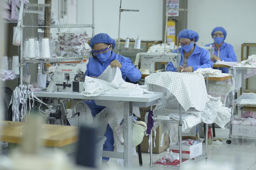 Imagen de apoyo de 109104 empresas de manufactura comercio y servicios estan autorizadas para reiniciar actividades