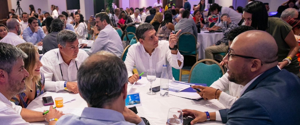 Imagen de apoyo de  Establecer un balance entre innovacion y regulacion para fortalecer la gobernanza de la Inteligencia Artificial en el pais una de las conclusiones de la Cumbre Nacional de IA