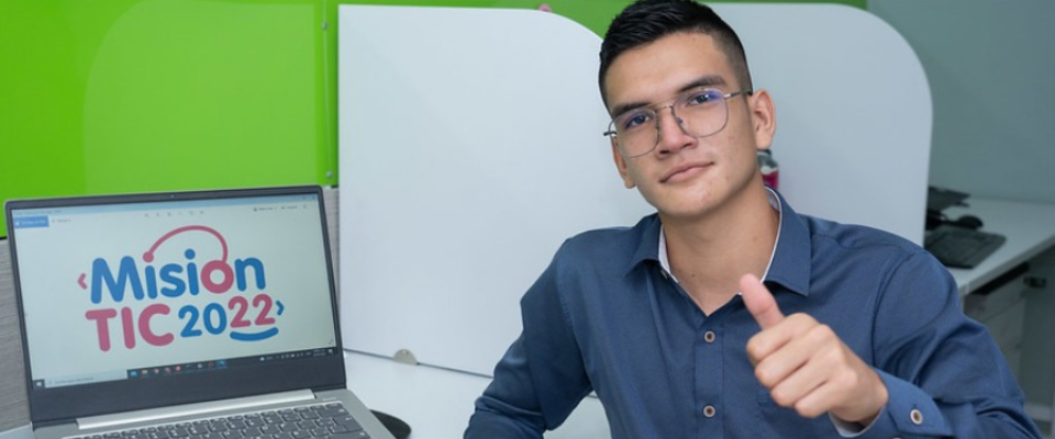 Imagen de apoyo de  Hasta hoy plazo para inscribirse en la convocatoria que busca formar gratis a 10000 programadores en Colombia