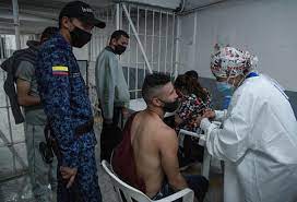 Imagen de apoyo de  Se requiere un informe sobre vacunacion contra el Covid19 a poblacion carcelaria y habitantes de calle en 16 municipios de Huila y Tolima