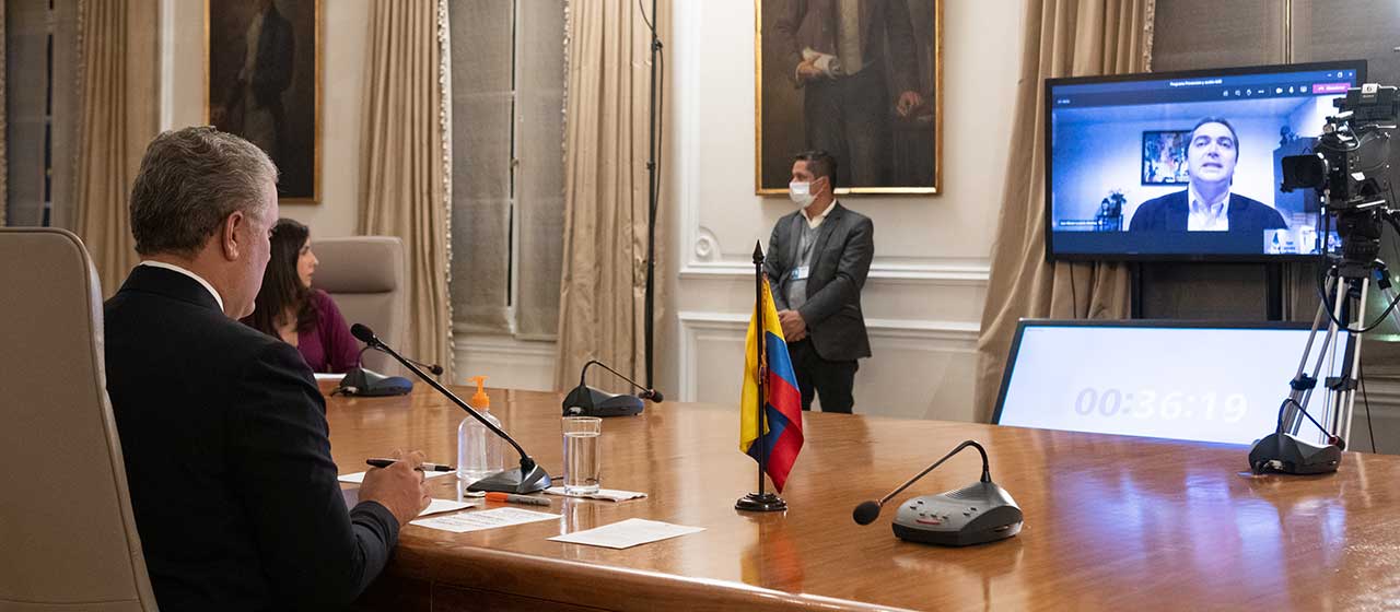 Imagen de apoyo de  Gobierno extiende giros extraordinarios de Familias en Accion Jovenes en Accion y Adulto Mayor hasta diciembre de 2020