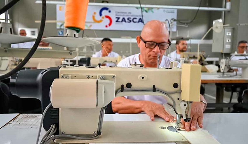 Imagen de apoyo de Con una inversion de 96300 millones se pondran en marcha 68 nuevos Centros de Reindustrializacion ZASCA entre 2024 y 2025