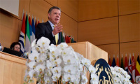 Imagen de apoyo de  Usted deja un legado unico a su pueblo el legado de la paz con mas oportunidades para las nuevas generaciones le dijo el director de la OIT al Presidente