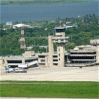 Imagen de apoyo de  En Navidad turistas y viajeros del Aeropuerto Ernesto Cortissoz de Barranquilla estrenan salas y puentes de abordaje