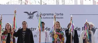 Imagen de apoyo de  La nueva integracion de la Suprema Corte recibe baston de mando y ratifica su compromiso con la justicia social y humana