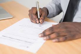 Imagen de apoyo de Cargos a excontralor auxiliar por presuntas irregularidades en firma de contratos de prestacion de servicios