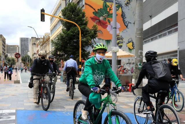 Imagen de apoyo de Adjudicados los estudios y diseos para transformar la carrera Septima en el primer corredor verde de Bogota