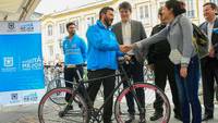 Imagen de apoyo de  Alcaldia de Bogota comenzo entregaton de bicicletas recuperadas en Bogota