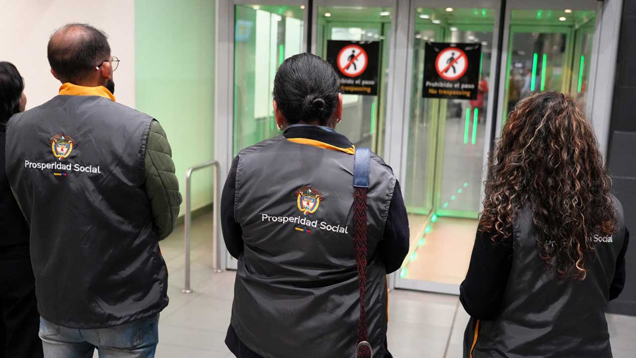 Imagen de apoyo de  Gobierno fortalece la ruta de atencion para colombianos retornados al pais en medio de la crisis migratoria