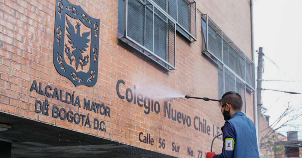 Imagen de apoyo de  Secretaria de Educacion rechazo todo tipo de violencia en Bogota con acto simbolico