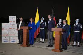 Imagen de apoyo de  Son recibidas 23 millones de dosis de la vacuna Pfizer por parte del Gobierno de Alemania