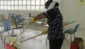 Imagen de apoyo de  Fue requerida informacion al Alcalde de Cartagena por suspension del servicio de aseo en instituciones educativas