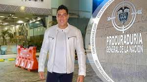 Imagen de apoyo de  Se abre indagacion por vacunacion irregular a cantante vallenato Rafa Perez