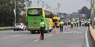 Imagen de apoyo de  Fueron solicitados a los alcaldes de 18 ciudades capitales y 13 municipios investigar y sancionar a quienes realicen operaciones de transporte publico de manera ilegal