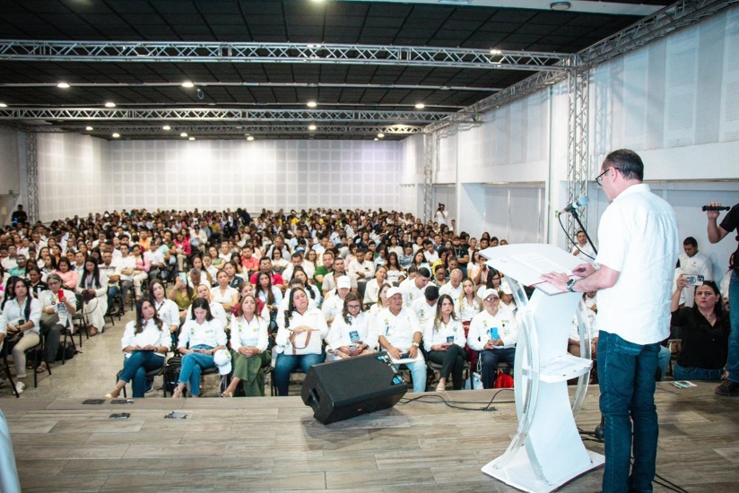 Imagen de apoyo de  Ministro del Trabajo y la Republica de Francia llegan con reconversion laboral en el Corredor de la Vida en Cesar y La Guajira