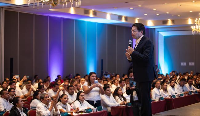 Imagen de apoyo de  SEP a mas de 300 servidores publicos para entrega de Becas para el Bienestar en el ciclo escolar 2526