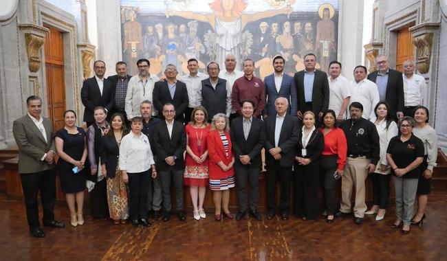 Imagen de apoyo de  SEP refuerza vinculo con trabajadores universitarios para cumplir con meta presidencial de 330 mil nuevos lugares