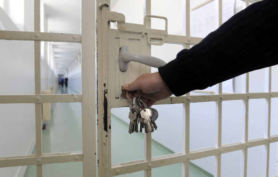 Imagen de apoyo de  Corte Constitucional adopta medidas para evitar crisis humanitaria en el suministro de alimentacion en los centros de detencion transitoria