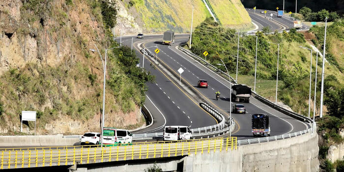 Imagen de apoyo de  Respetar las normas de transito durante esta temporada de vacaciones que inicia con el puente festivo de Corpus Christi