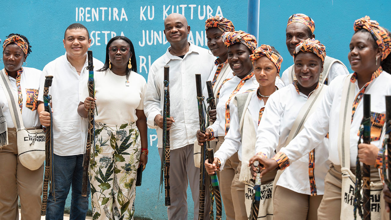 Imagen de apoyo de  Gobierno abre la posibilidad de que los pueblos etnicos tengan igualdad de oportunidades para entrar a la carrera diplomatica