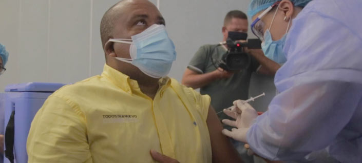 Imagen de apoyo de  San Andres inicia la vacunacion masiva de su poblacion
