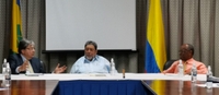 Imagen de apoyo de  Comercio y turismo temas abordados por el Canciller Carlos Holmes Trujillo el Primer Ministro de San Vicente y las Granadinas Ralph Gonsalves y el Ministro de Relaciones Exteriores y Comercio Louis Straker