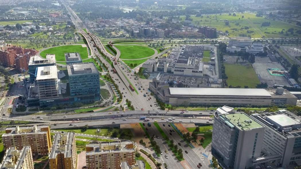 Imagen de apoyo de  Por obras de Alimentadora del Metro Av 68 cierran puente oriental de la cl 26