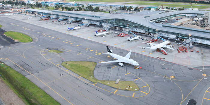 Imagen de apoyo de Entre los meses de enero y julio de 2023 se movilizaron por via aerea en Colombia 27461000 pasajeros