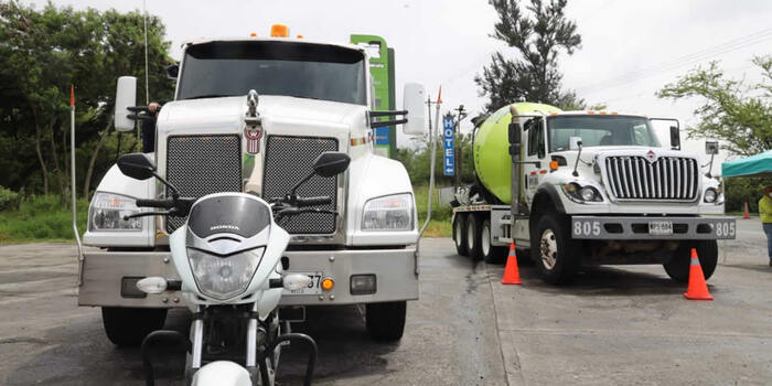 Imagen de apoyo de  Sector privado acompaa a la Agencia Nacional de Seguridad Vial en la instalacion de Puntos Seguros en las principales vias nacionales