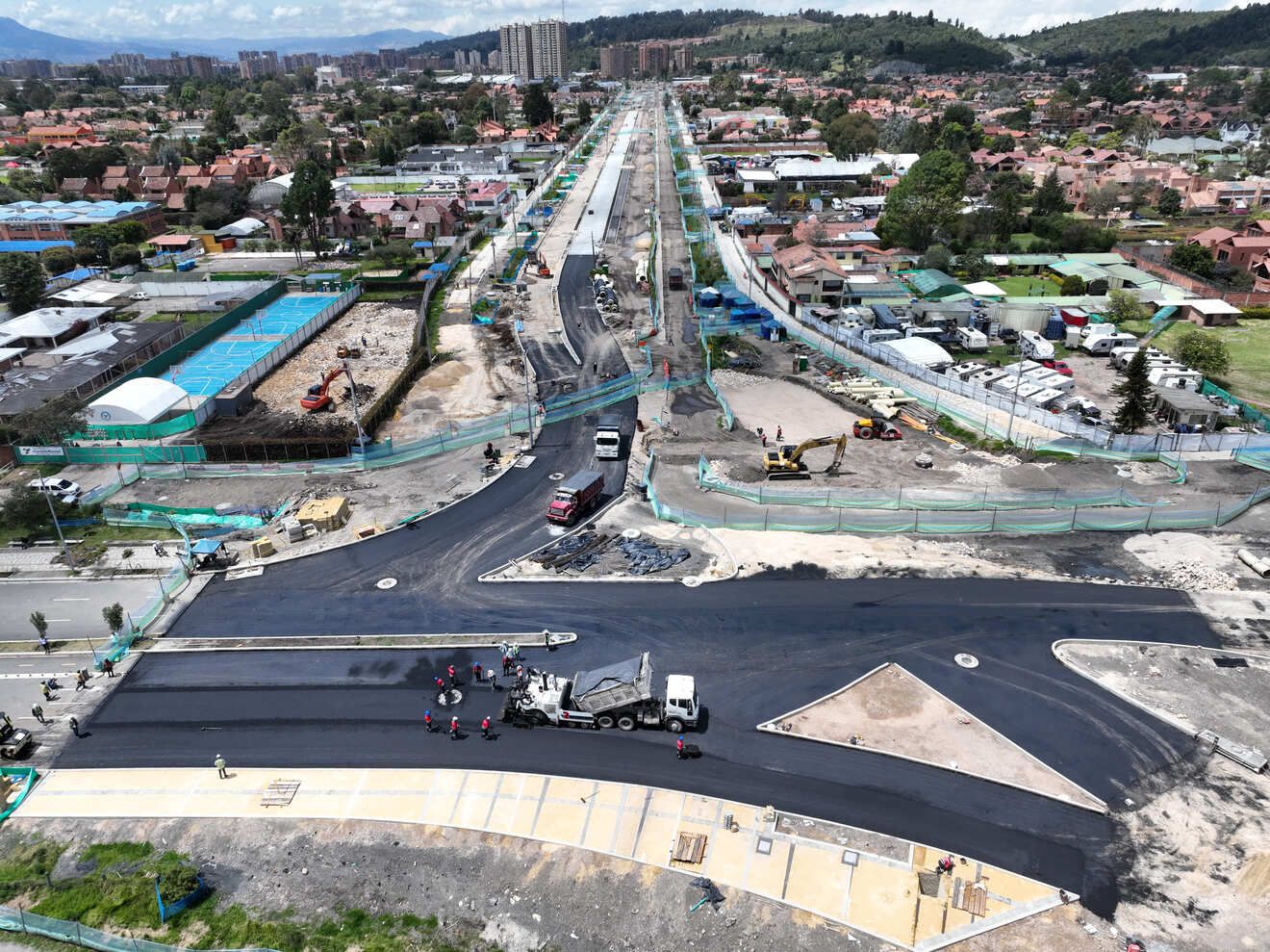 Imagen de apoyo de Con una ejecucion general del 56 prosigue la ampliacion de la av Boyaca entre las calles 170 y 183