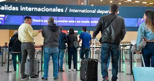 Imagen de apoyo de  Es confirmada la destitucion e inhabilidad por 12 aos y cinco meses a oficial de Migracion Colombia que agredio a ciudadano