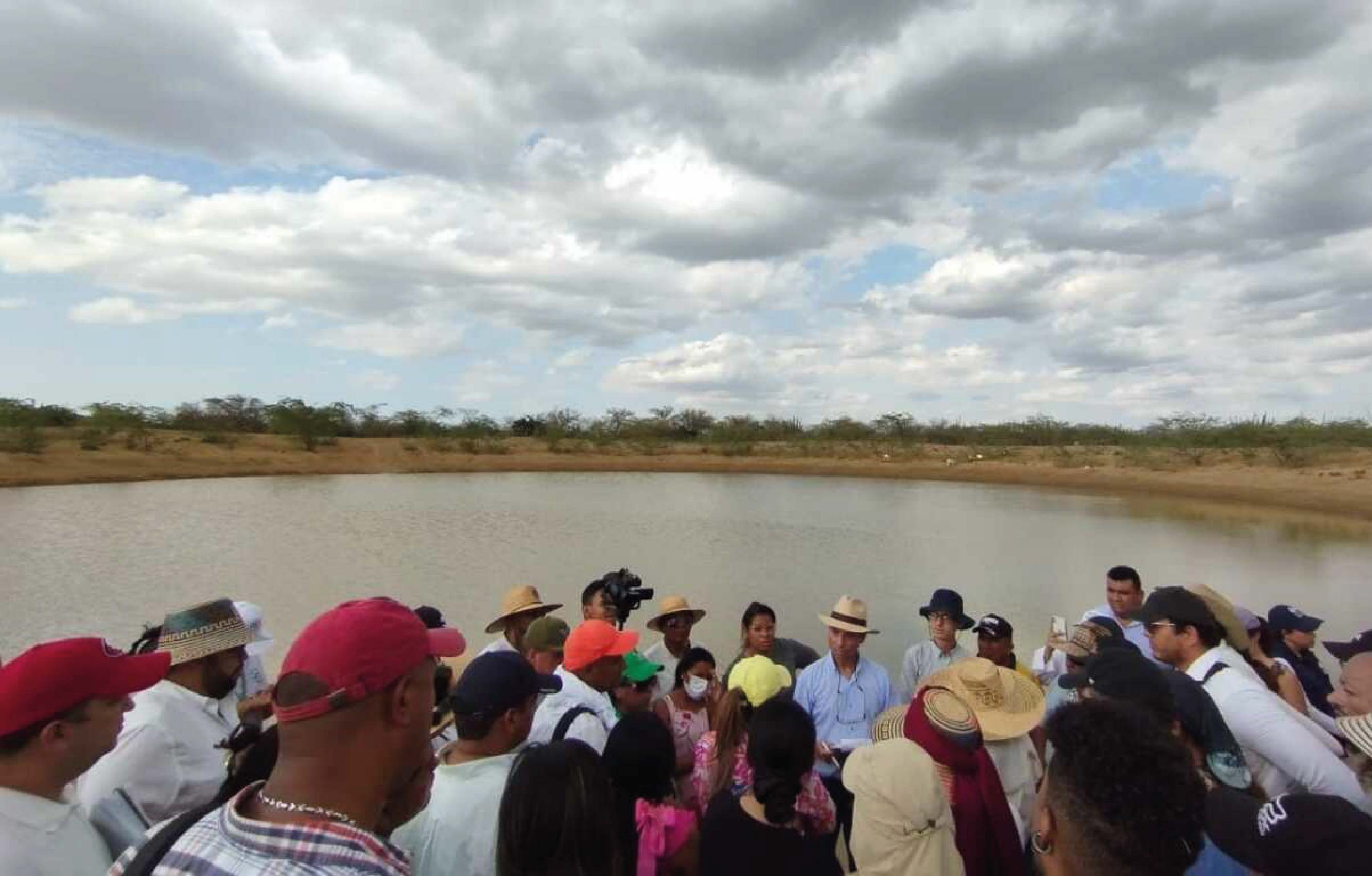 Imagen de apoyo de  Se realizo una inspeccion judicial durante cinco dias en 21 comunidades de la Media y Alta Guajira con el fin de verificar el cumplimiento de las ordenes alli dadas en la ruta de la proteccion Wayuu