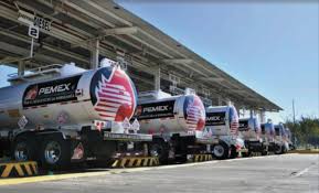 Imagen de apoyo de  Fitch sube la calificacion de Pemex de B a BB con perspectiva estable