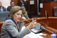 Imagen de apoyo de  Colombia no supo manejar la bonanza petrolera y aumento su deuda publica