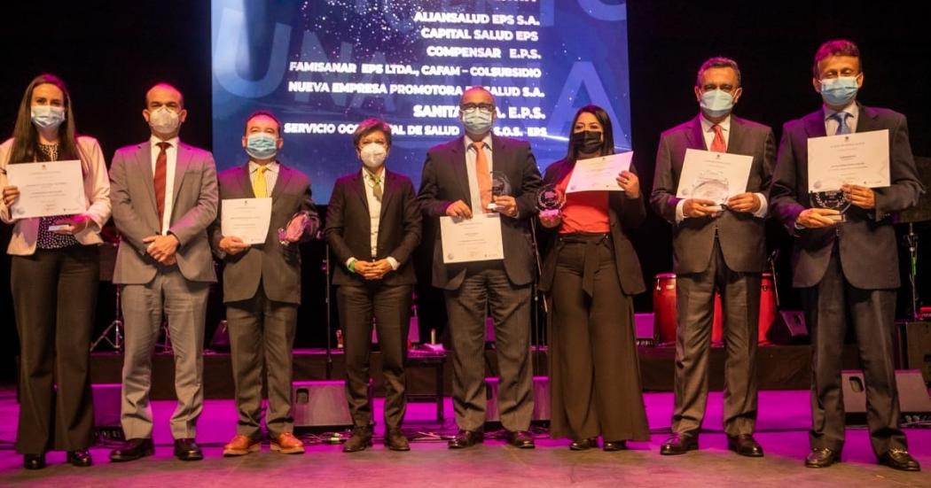 Imagen de apoyo de  Con premio distrital Bogota reconoce a sector salud por atencion en pandemia