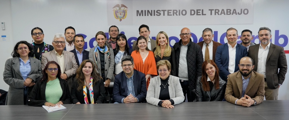 Imagen de apoyo de Ministra TIC participo en subcomision para derechos de trabajadores de plataformas digitales
