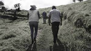 Imagen de apoyo de  Se rechaza desaparicion de integrantes de una comision de la Unidad de Restitucion de Tierras en Mesetas