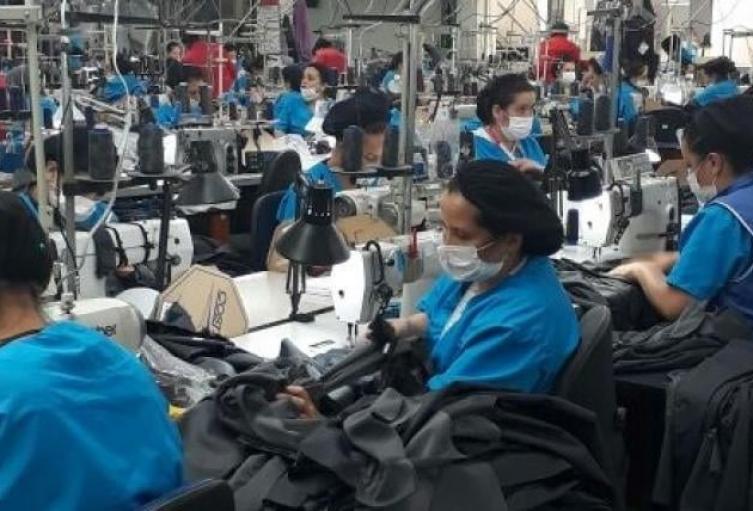 Imagen de apoyo de  Gobierno expide la Resolucion 0498 que define subsectores de la industria de manufacturas a los que se les permitira derecho de circulacion a partir de hoy