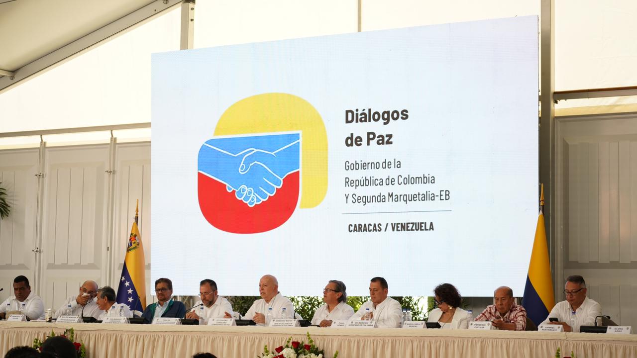 Imagen de apoyo de Gobierno y Segunda Marquetalia instalan Mesa de Dialogos de Paz