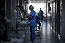 Imagen de apoyo de  Supersalud impone 5 multas por 1280 millones de pesos