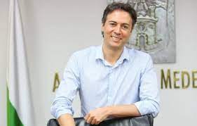 Imagen de apoyo de Es levantada la suspension provisional al Alcalde de Medellin