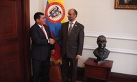 Imagen de apoyo de  Presidente del Consejo Global para la Tolerancia y la Paz realiza visita protocolaria al Presidente de la Camara