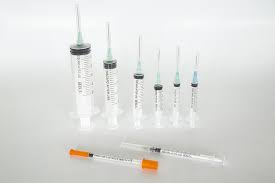 Imagen de apoyo de Se obliga al Invima informacion sobre suficiencia de medicamentos para atender necesidades de salud por covid19 y de jeringas desechables para la ejecucion del Plan de Vacunacion
