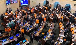 Imagen de apoyo de  Luego de su aprobacion en plenaria pasa a conciliacion proyecto que regula el Sistema General de Regalias